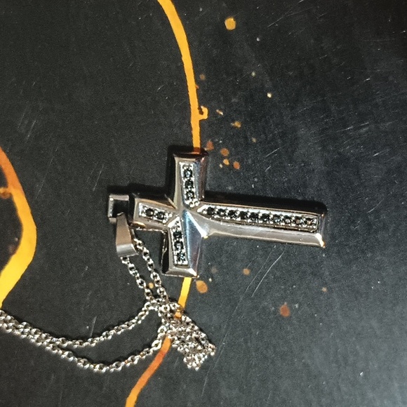 Black Onyx Cross Pendant Necklace Silver - Picture 7 of 12